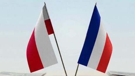 Жизнь иностранцев в Польше и Франции